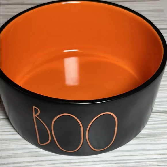 Rae Dunn Artisan Collection Halloween BOO & Lick or Treat 6" Bowl Cat Food Dog - Picture 2 of 6